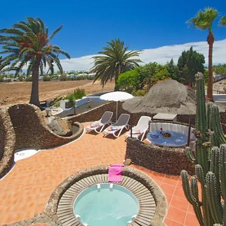 Garita - 4 Bedroom - Perfect For Larger Groups - Sleeps 12 - Great Pool Area