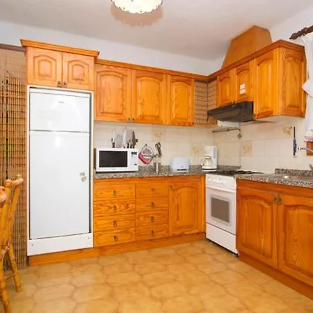 Garita - 4 Bedroom - Perfect For Larger Groups - Sleeps 12 - Great Pool Area فيلة
